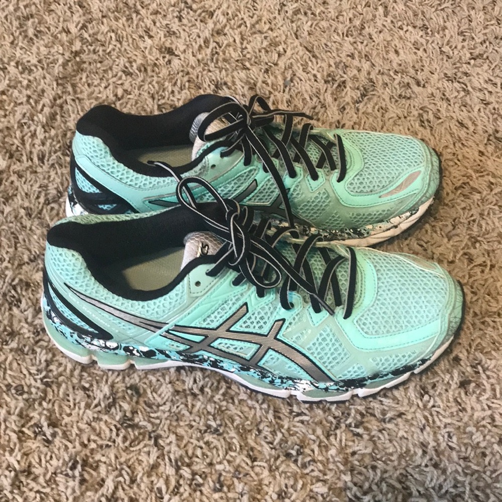 ASIC Gym shoes